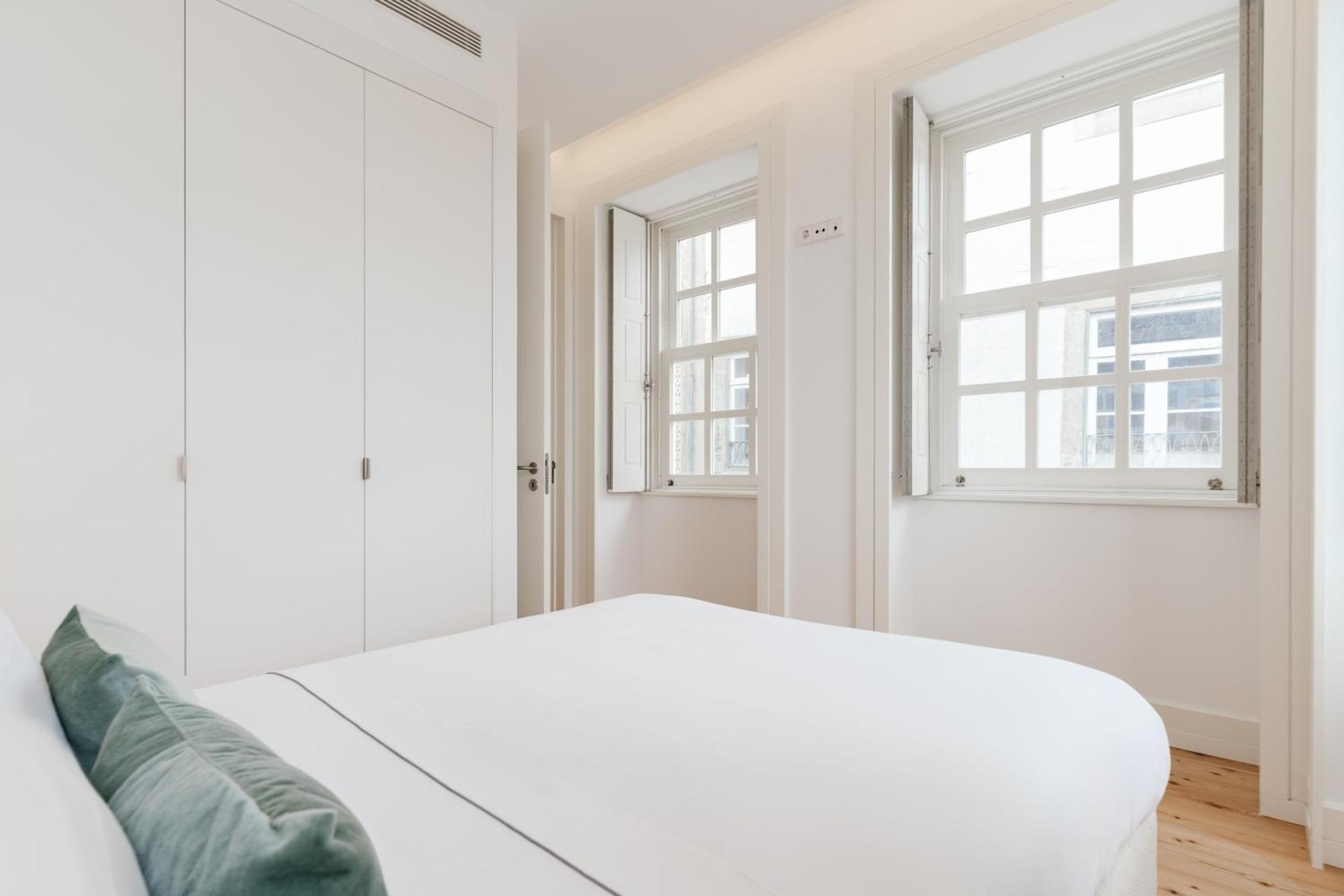 Апартаменты Feel Porto Clerigos Charm Flats Экстерьер фото